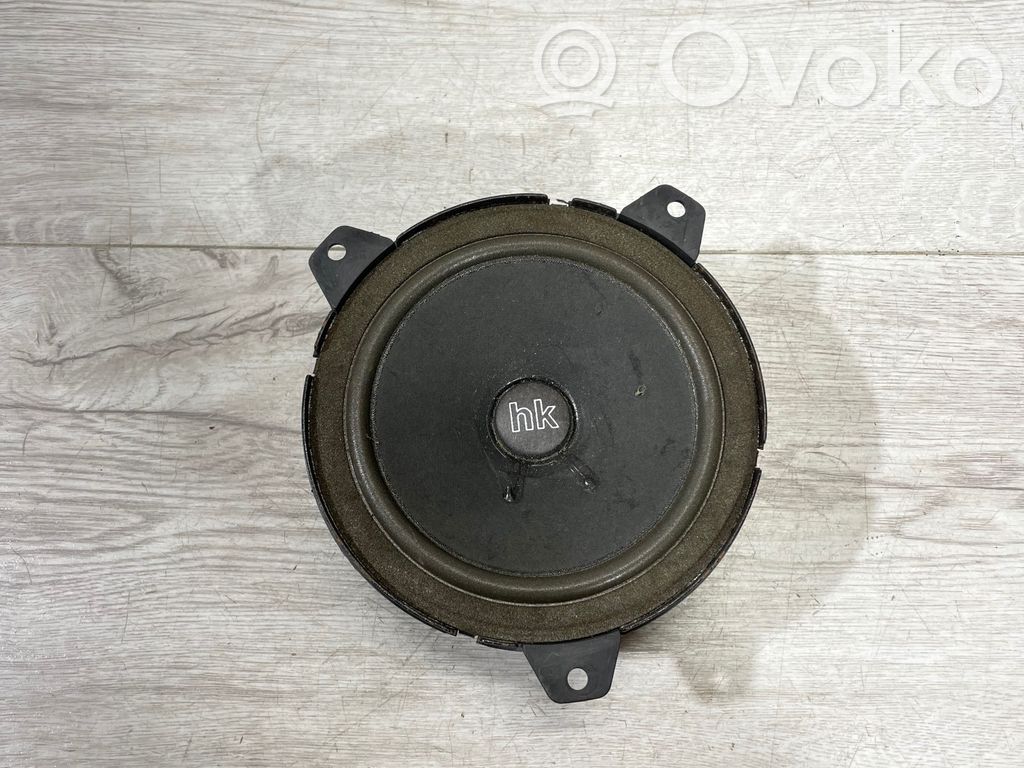 BMW 3 E46 Front door speaker 