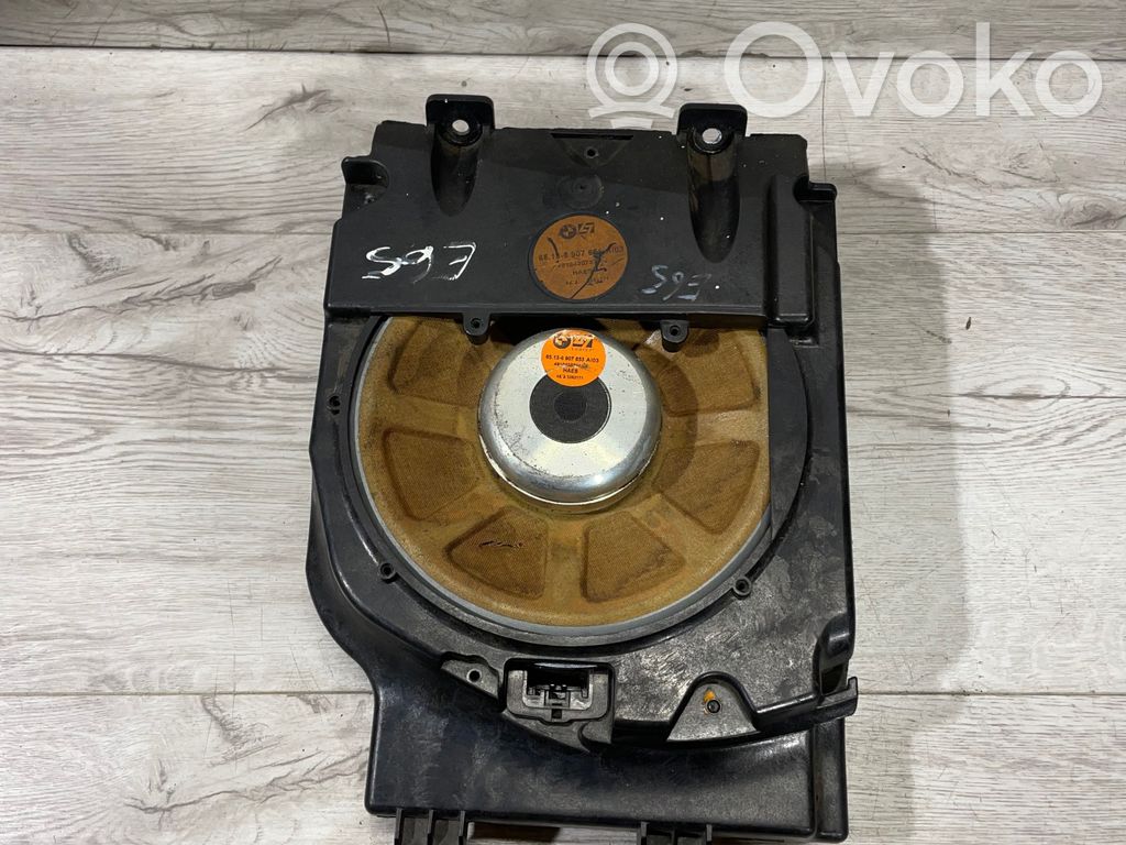 BMW 7 E65 E66 Žemo dažnio garsiakalbis 
