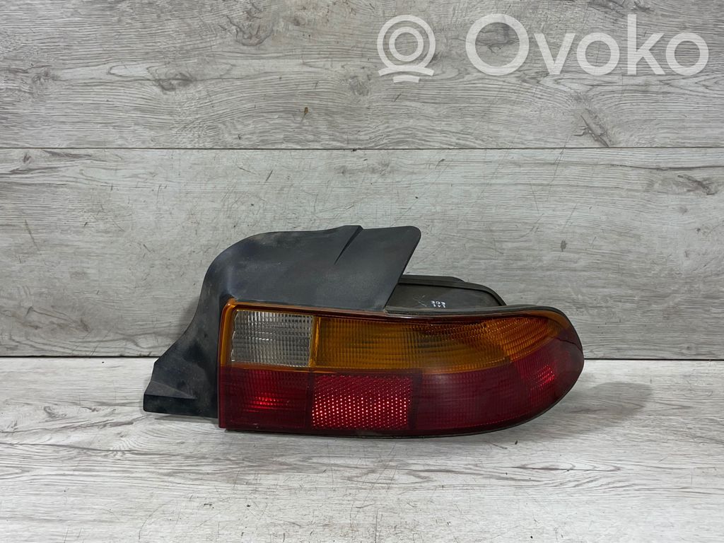 BMW Z3 E36 Aizmugurējais lukturis virsbūvē 