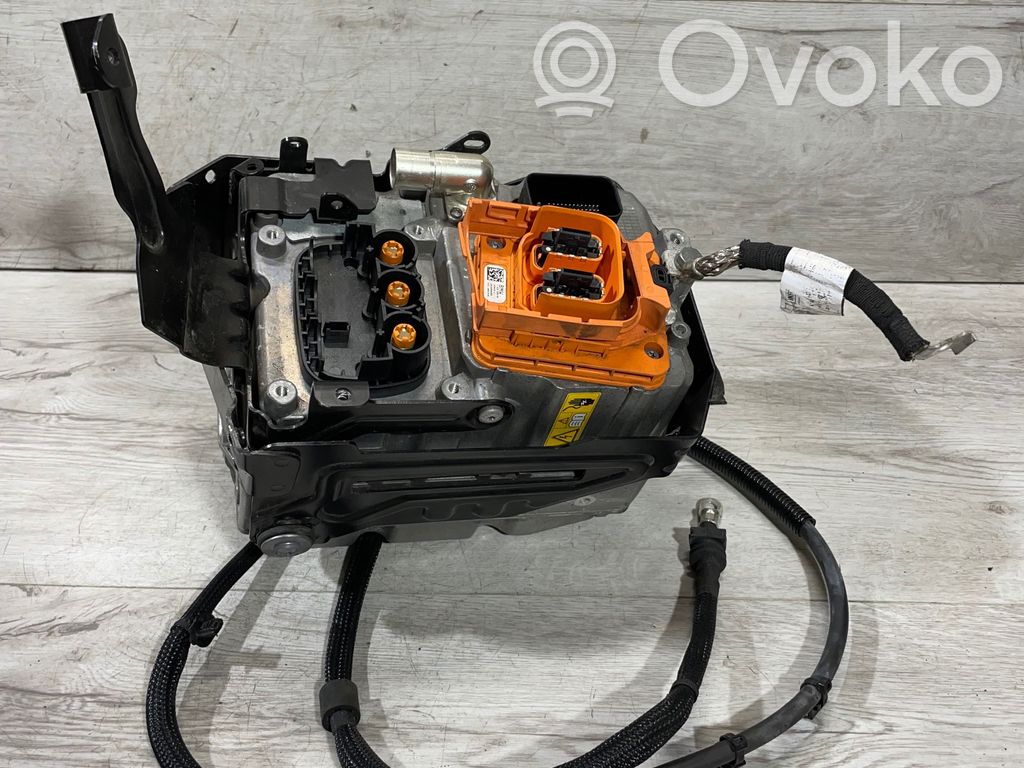 BMW 5 G30 G31 G38 Falownik / Przetwornica napięcia 