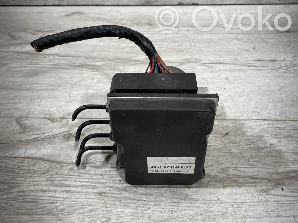 BMW Z4 E85 E86 ABS Pump 