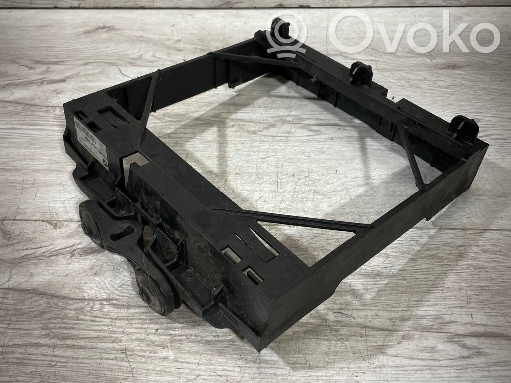 BMW 7 F01 F02 F03 F04 Osłona chłodnicy 