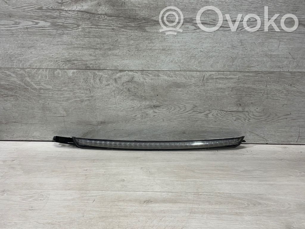BMW 3 E46 Third/center stoplight 