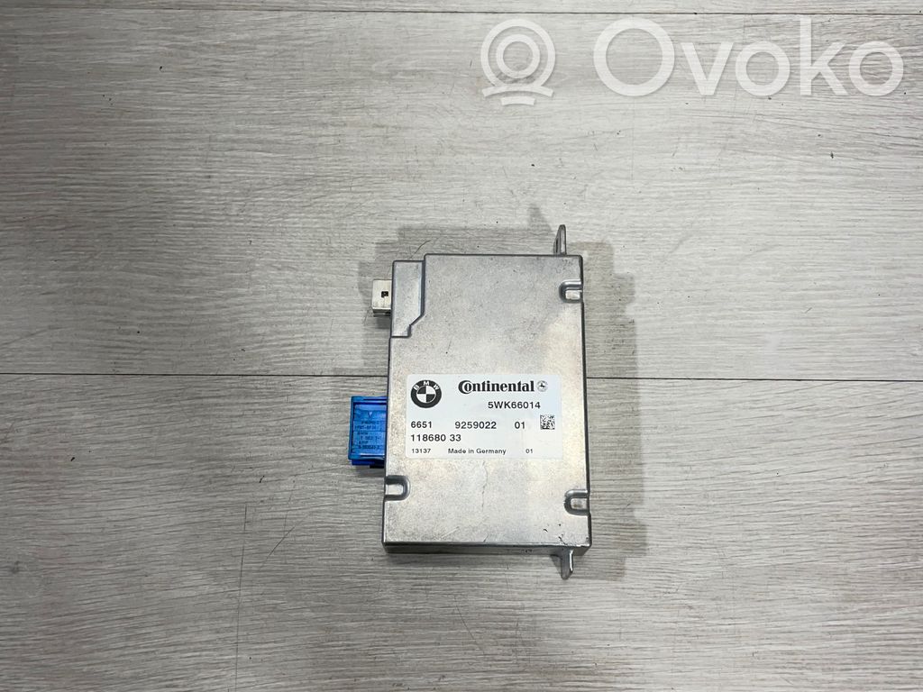 BMW X5 E70 Kameros valdymo blokas 