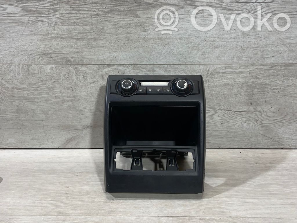 BMW X5 E70 Climate control unit 