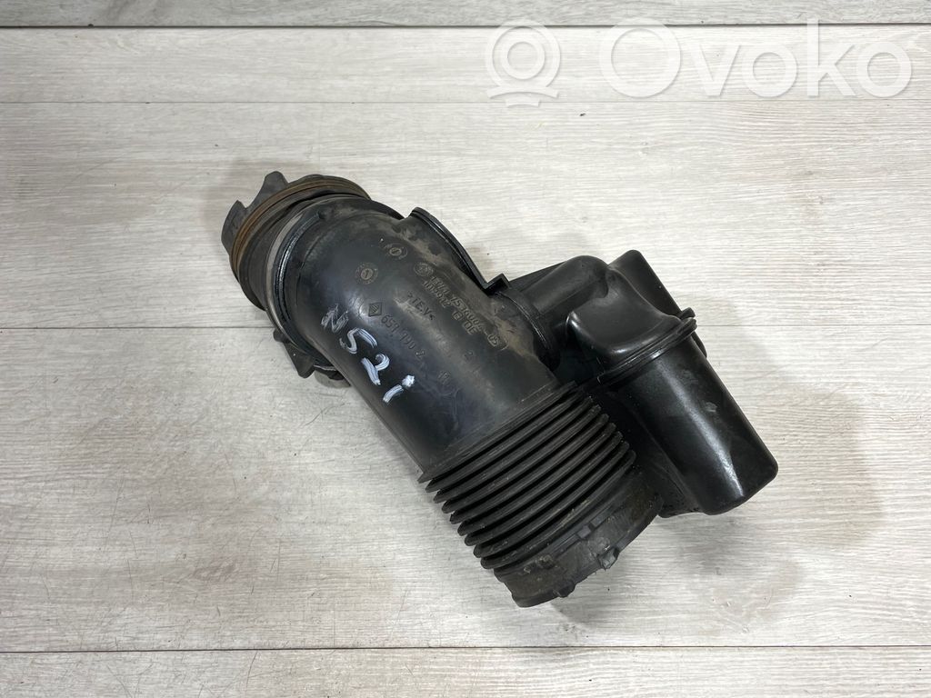 BMW 3 E90 E91 Air intake duct part 