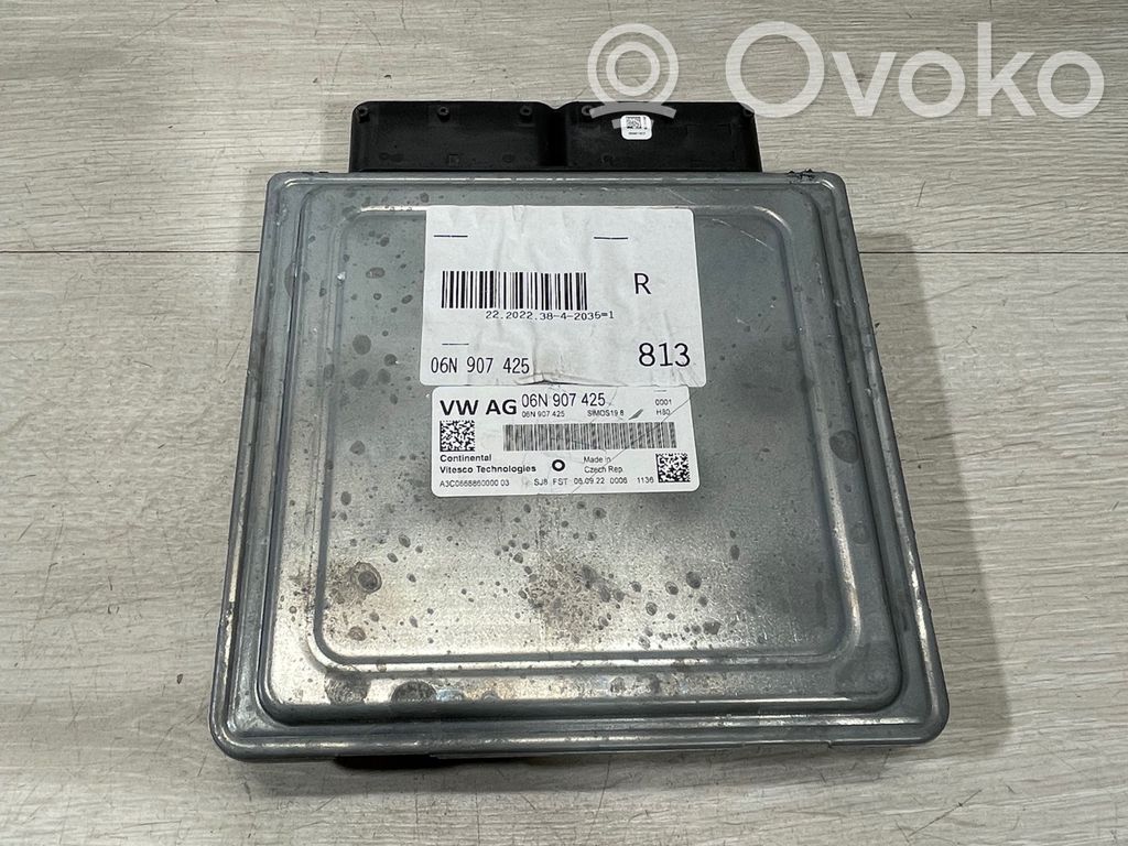 Engine control unit/module   06N907425