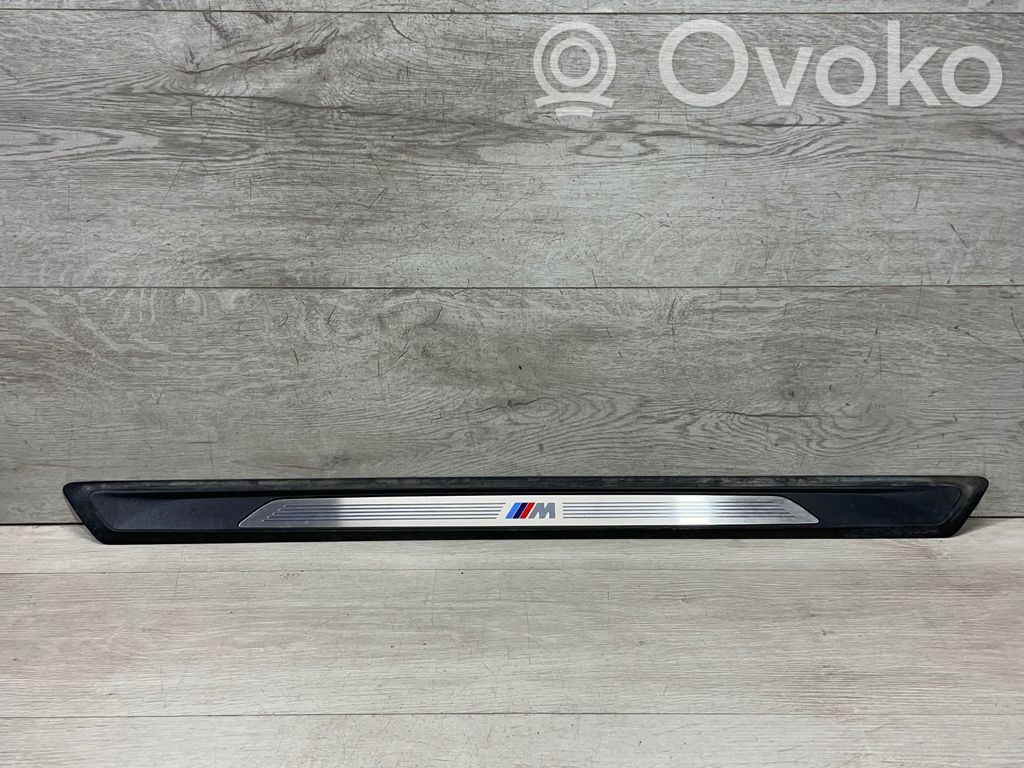 BMW 2 F22 F23 Priekinio slenksčio apdaila (vidinė) 