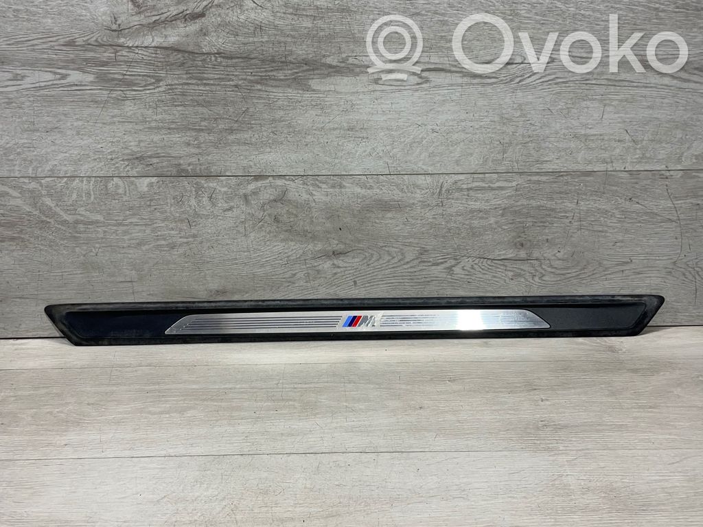 BMW 2 F22 F23 Priekinio slenksčio apdaila (vidinė) 