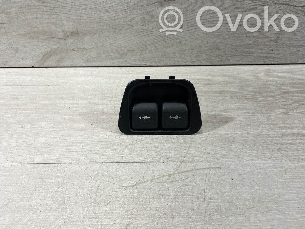 BMW X5 E53 12 V Socket (rear) 