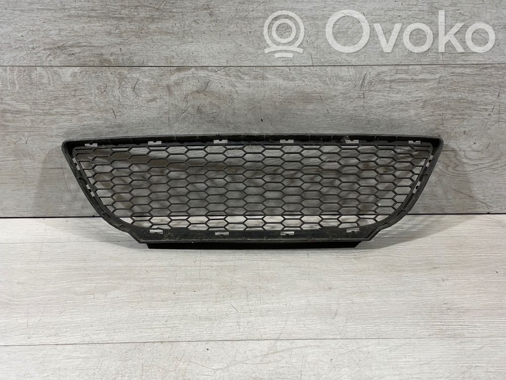 BMW 3 E90 E91 Front bumper lower grill 