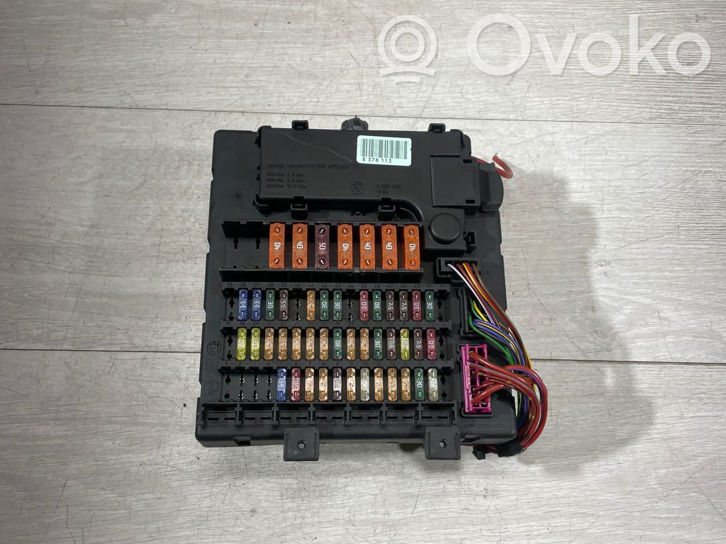 BMW Z4 E89 Fuse module 
