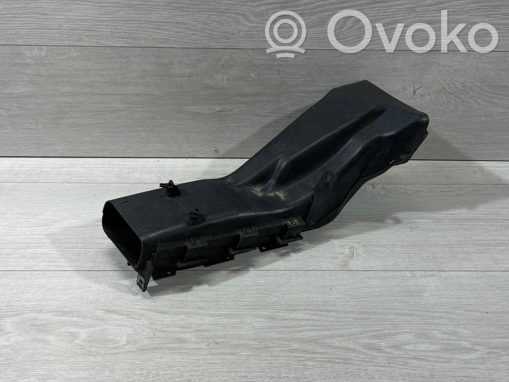 BMW 3 E92 E93 Air intake duct part 