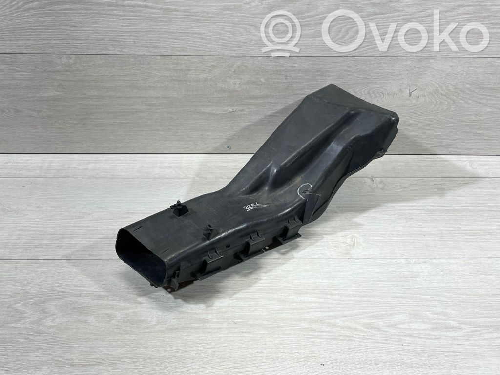 BMW 3 E92 E93 Air intake duct part 