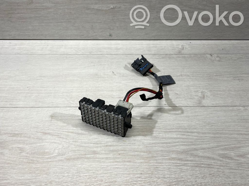 BMW 5 E60 E61 Pečiuko ventiliatoriaus reostatas (reustatas) 
