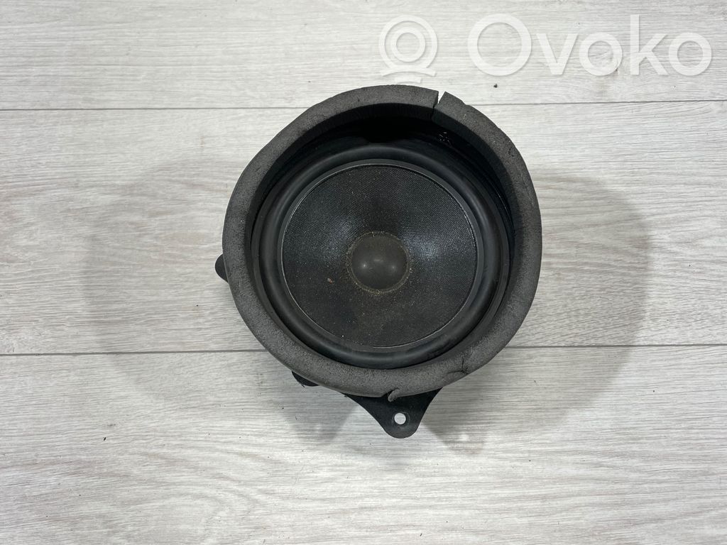 BMW X5 E70 Takaoven kaiutin 