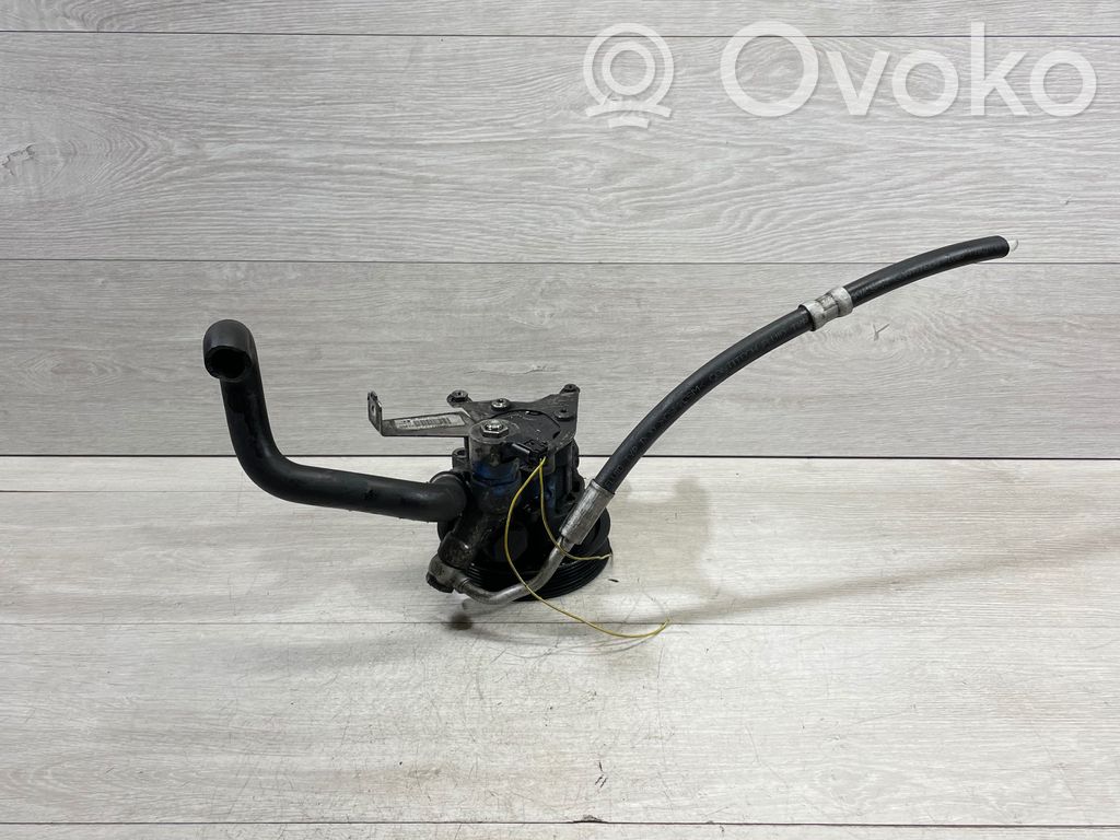 BMW 5 E39 Servopumpe 