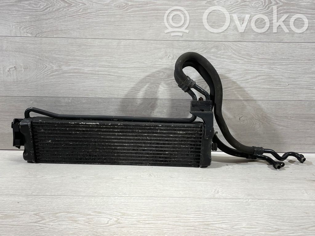 BMW 6 E63 E64 Chłodnica powietrza doładowującego / Intercooler 