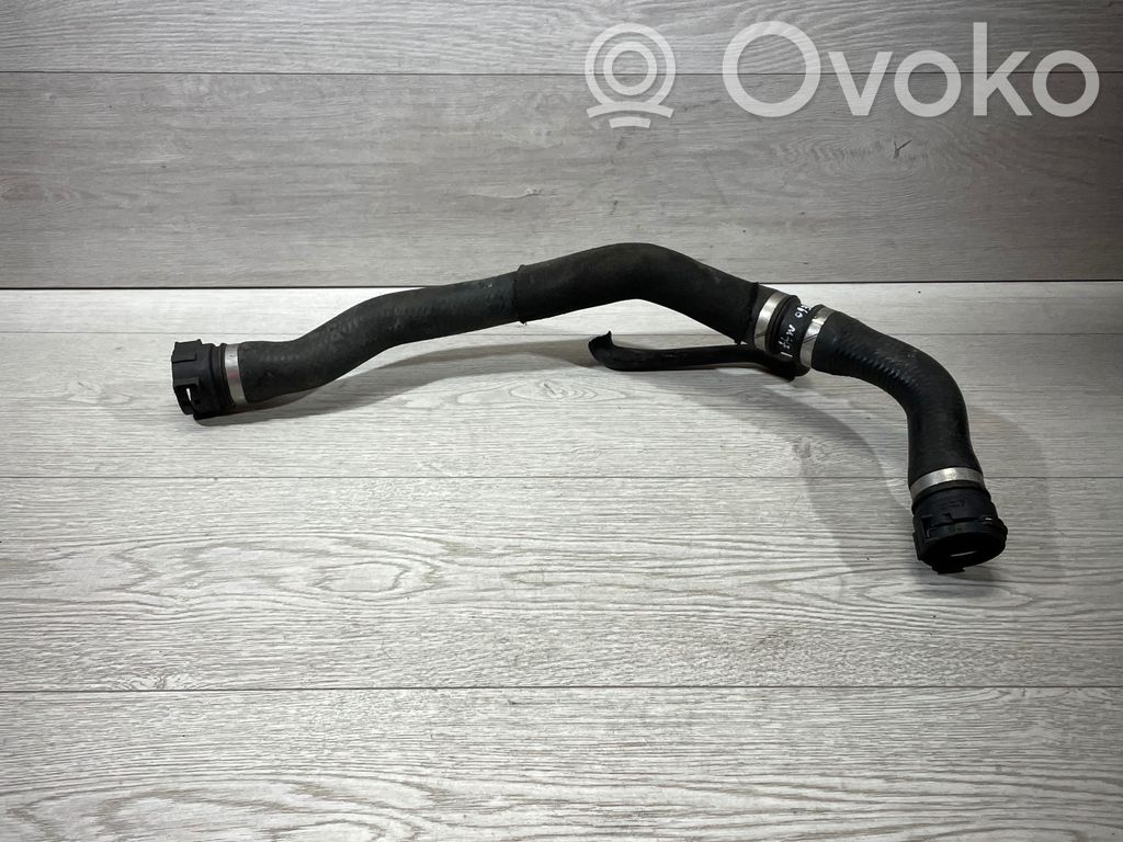 BMW 5 E60 E61 Engine coolant pipe/hose 