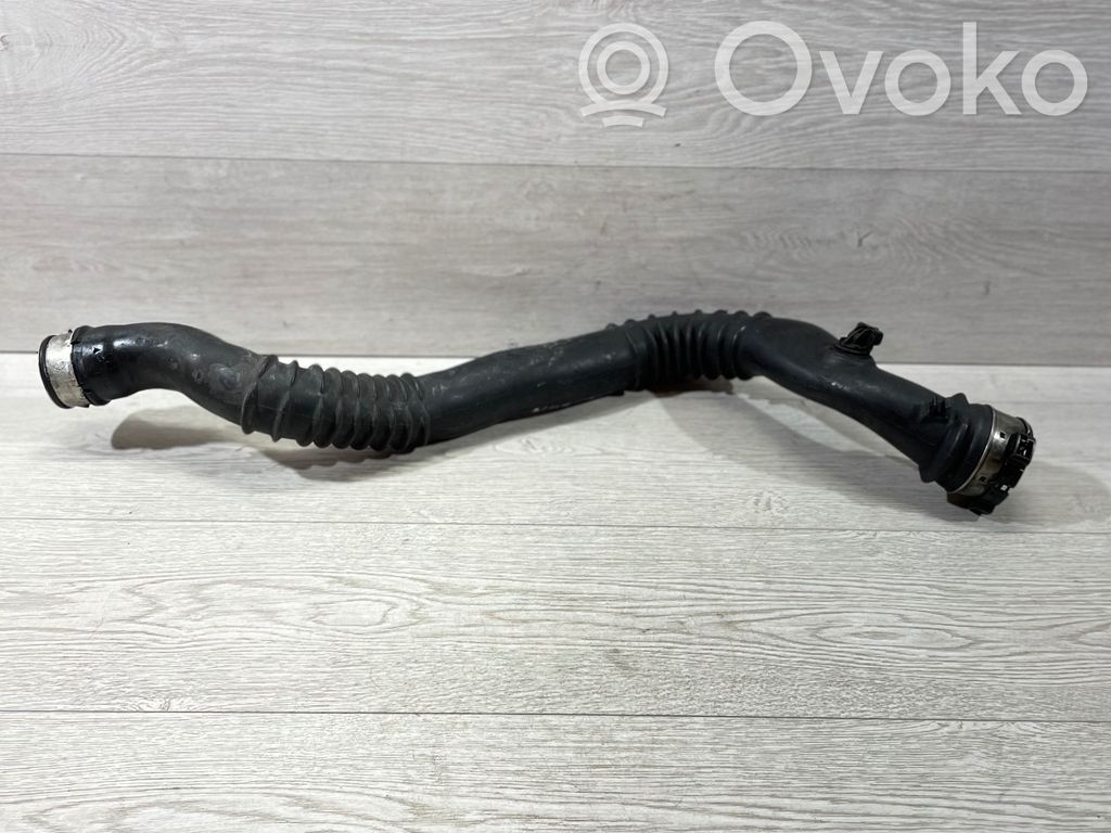 BMW 3 E90 E91 Intercooler hose/pipe 