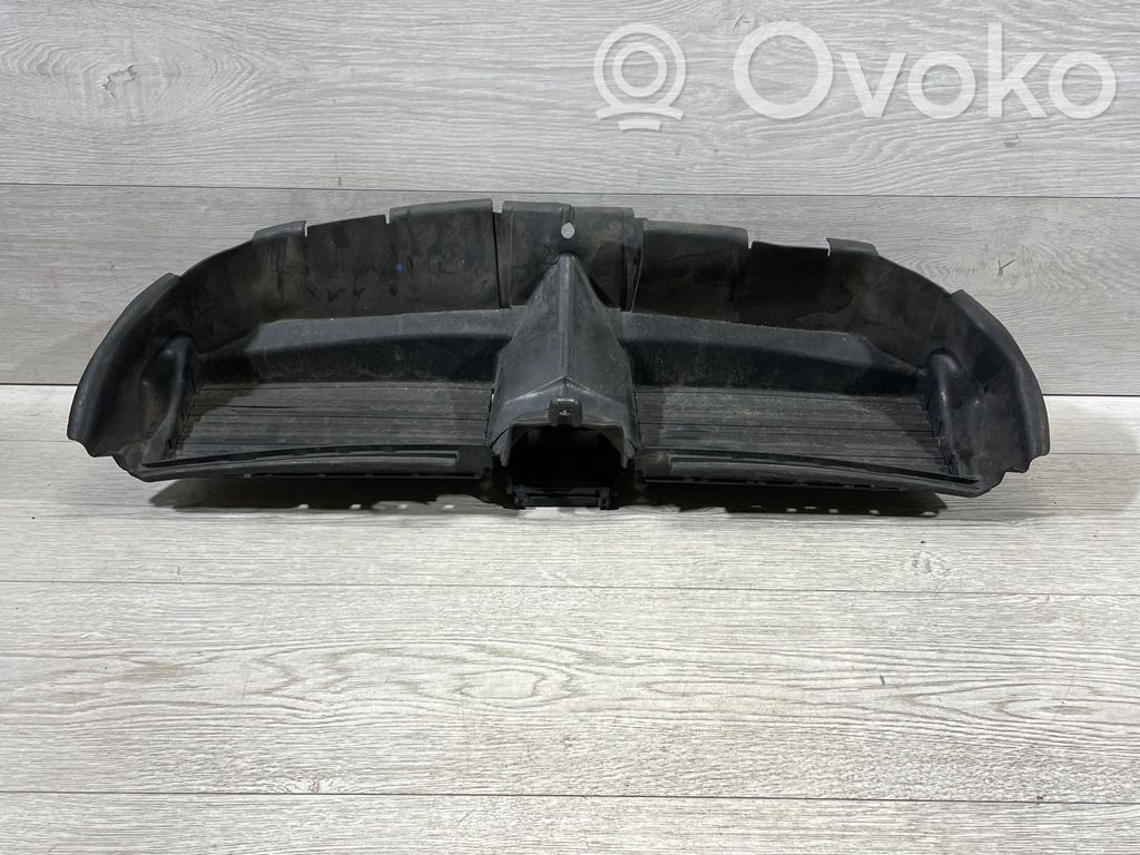 BMW 3 E90 E91 Intercooler air guide/duct channel 