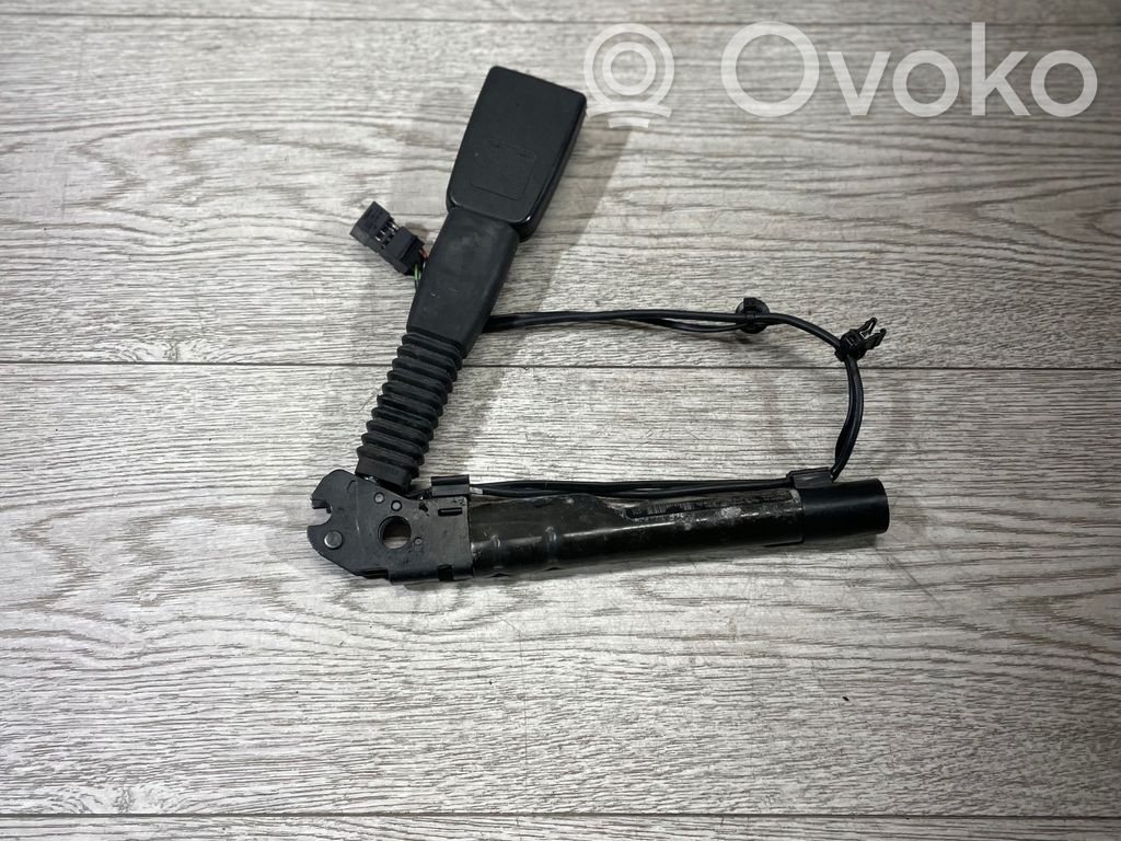 Hebilla del cinturón delantero   7126296,33037877D