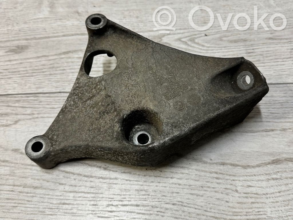 BMW 3 F30 F35 F31 Supporto di montaggio del motore (usato) 