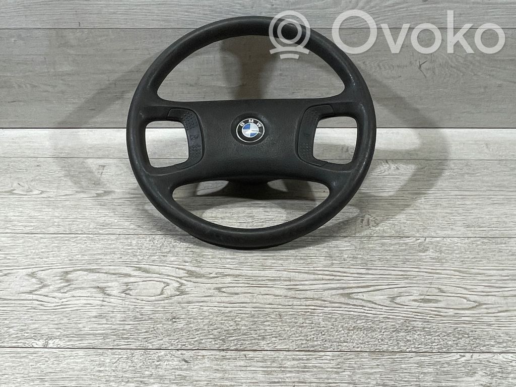 BMW 5 E34 Vairas 