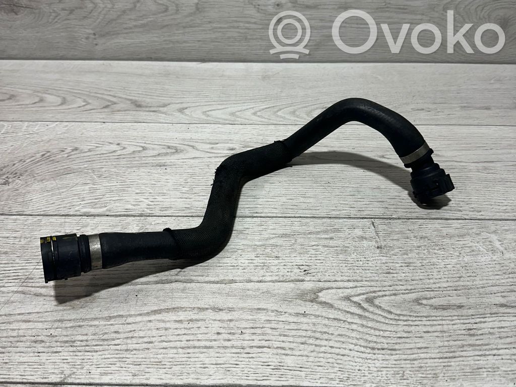 Engine coolant pipe/hose   7789403