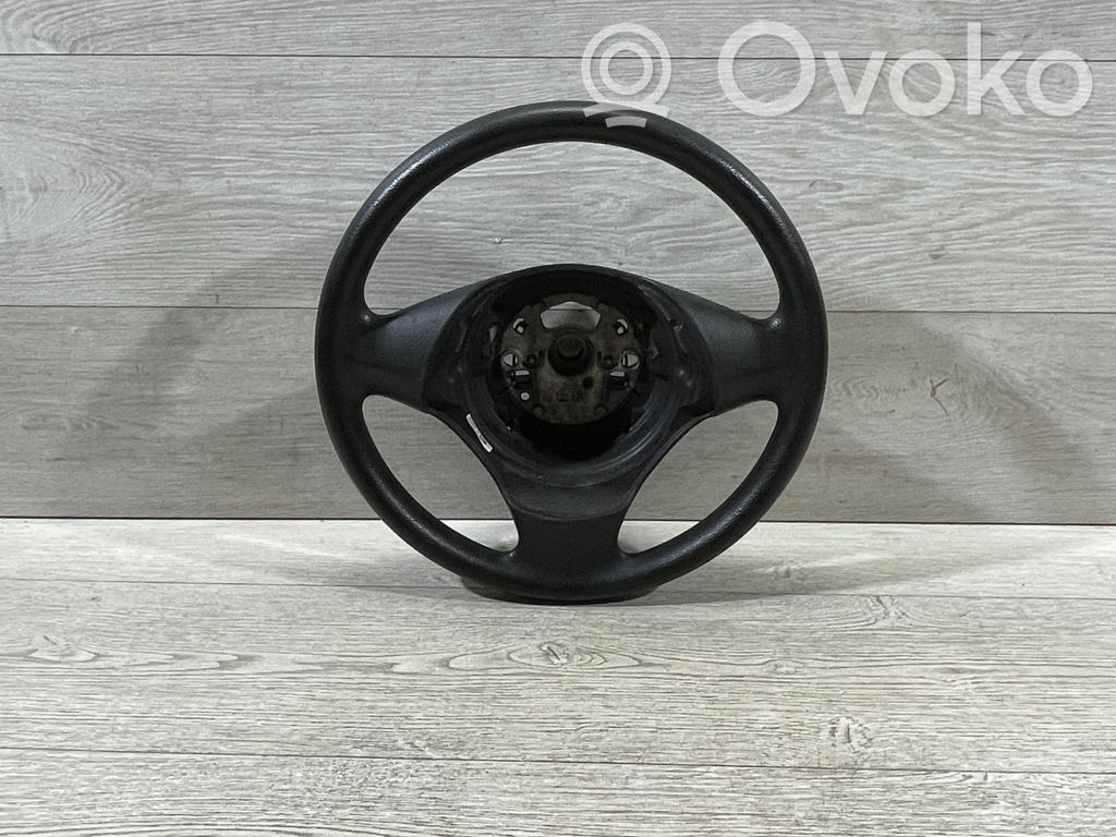Steering wheel   6763076,61644000B