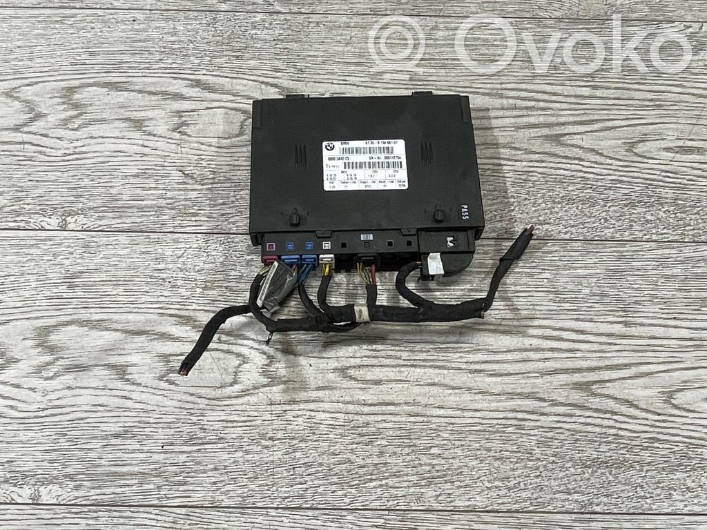 BMW 3 E92 E93 Komforto modulis 