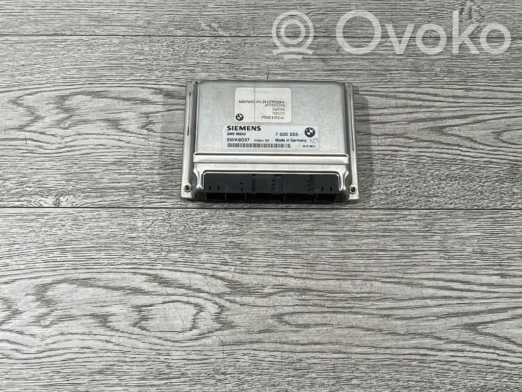BMW 5 E39 Calculateur moteur ECU 