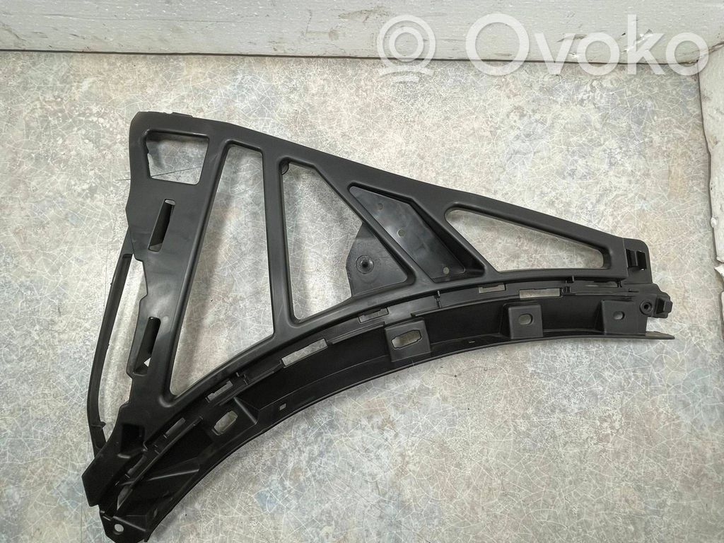 Porsche Cayenne (92A) Front bumper mounting bracket 