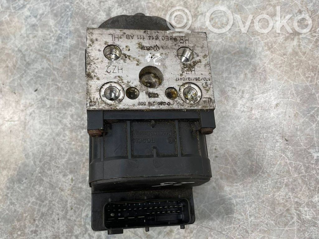 Audi A6 S6 C5 4B ABS bloks 