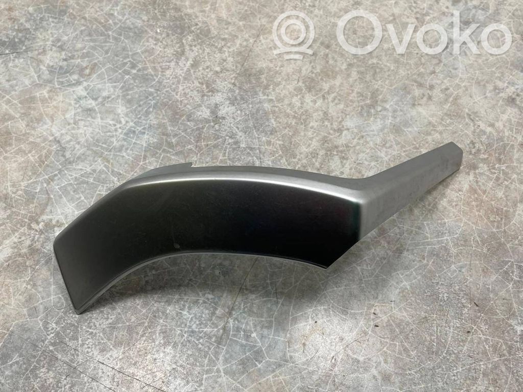 BMW X5 F15 Kita panelės detalė 
