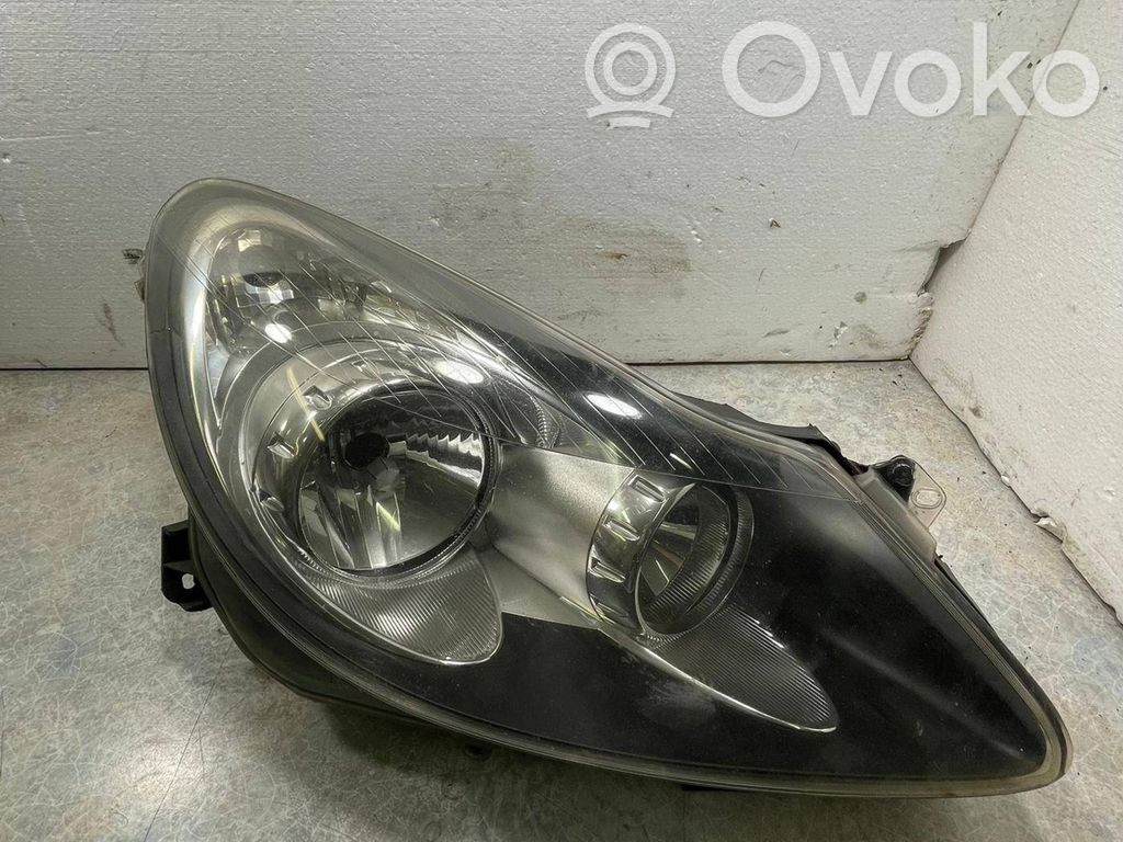 Opel Corsa D Scheinwerfer 