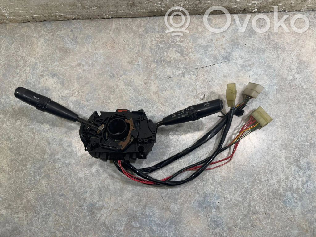 Subaru Impreza I Wiper turn signal indicator stalk/switch 