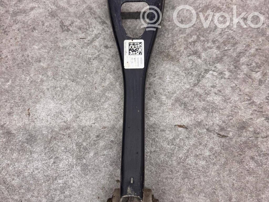 BMW i3 Рычаг 