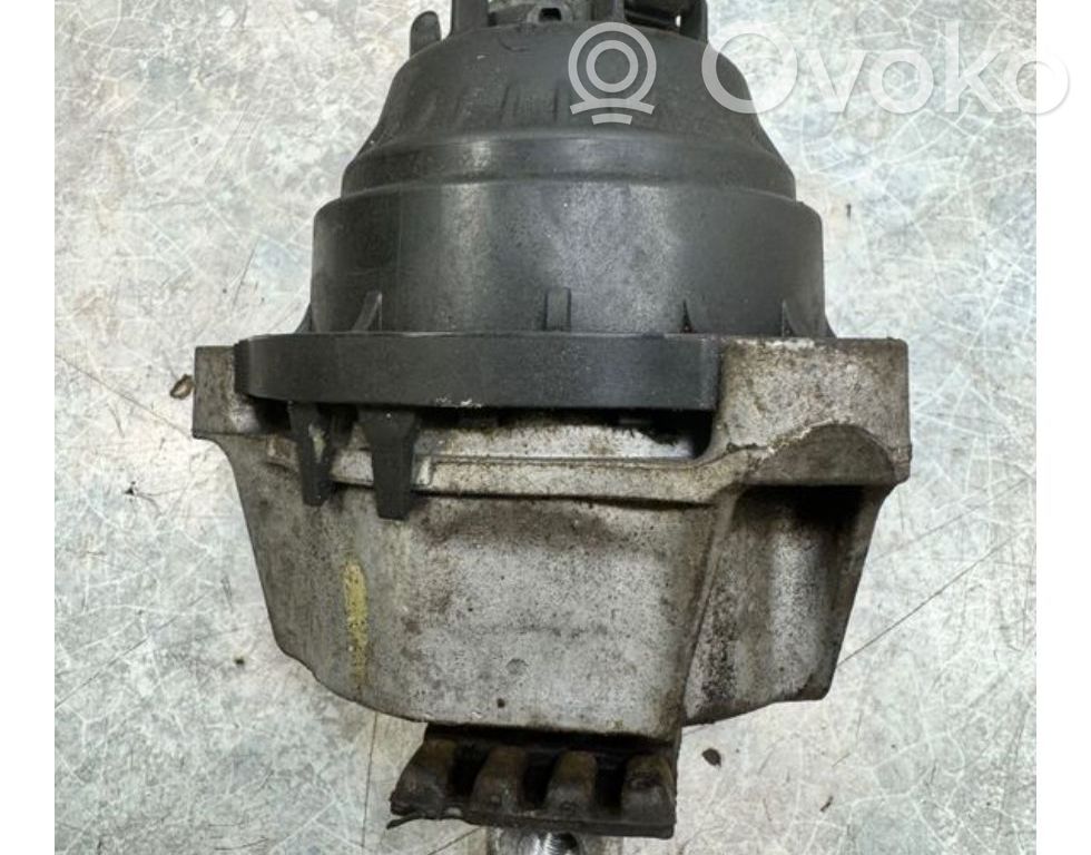 BMW X5 G05 Engine mount bracket 