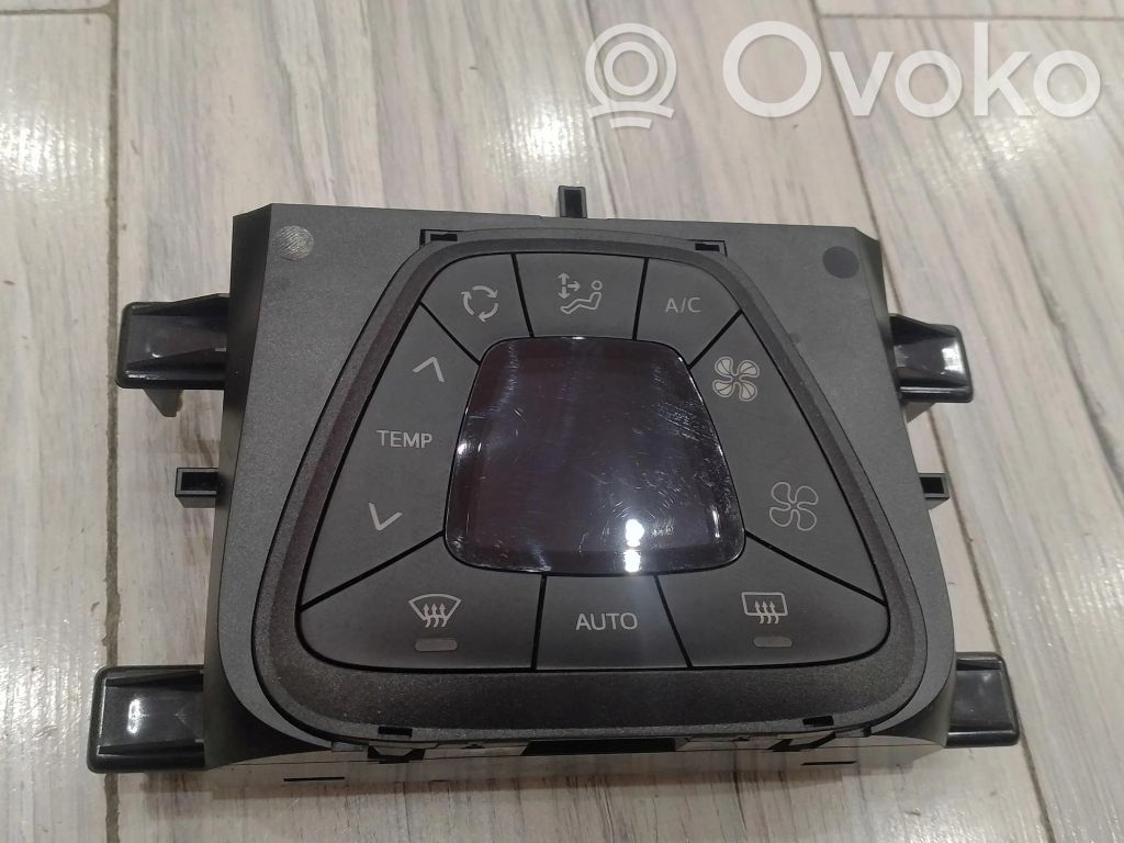 Toyota Aygo AB40 Climate control unit 