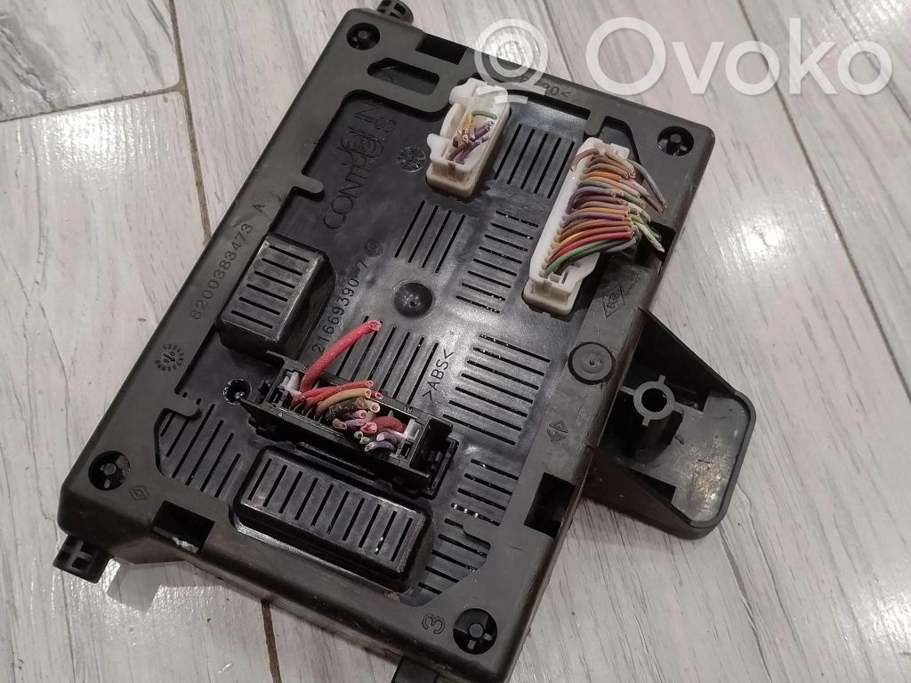 Renault Clio III Autres unités de commande / modules 