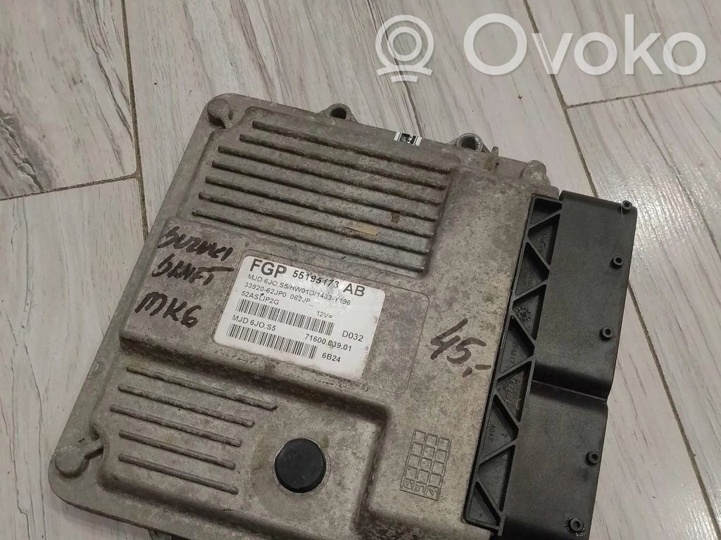 Suzuki Swift I Engine control unit/module ECU 