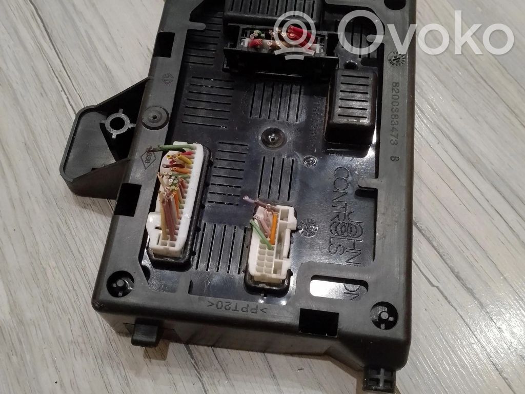 Renault Clio III Citu veidu vadības bloki / moduļi 