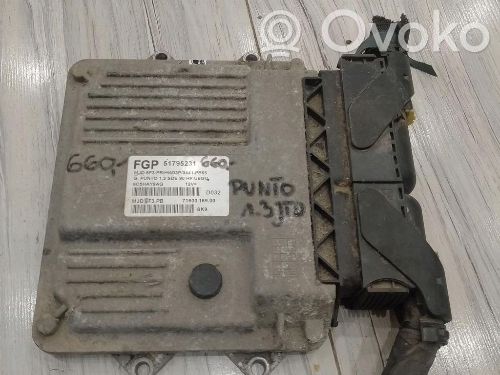 Fiat Grande Punto Engine control unit/module ECU 
