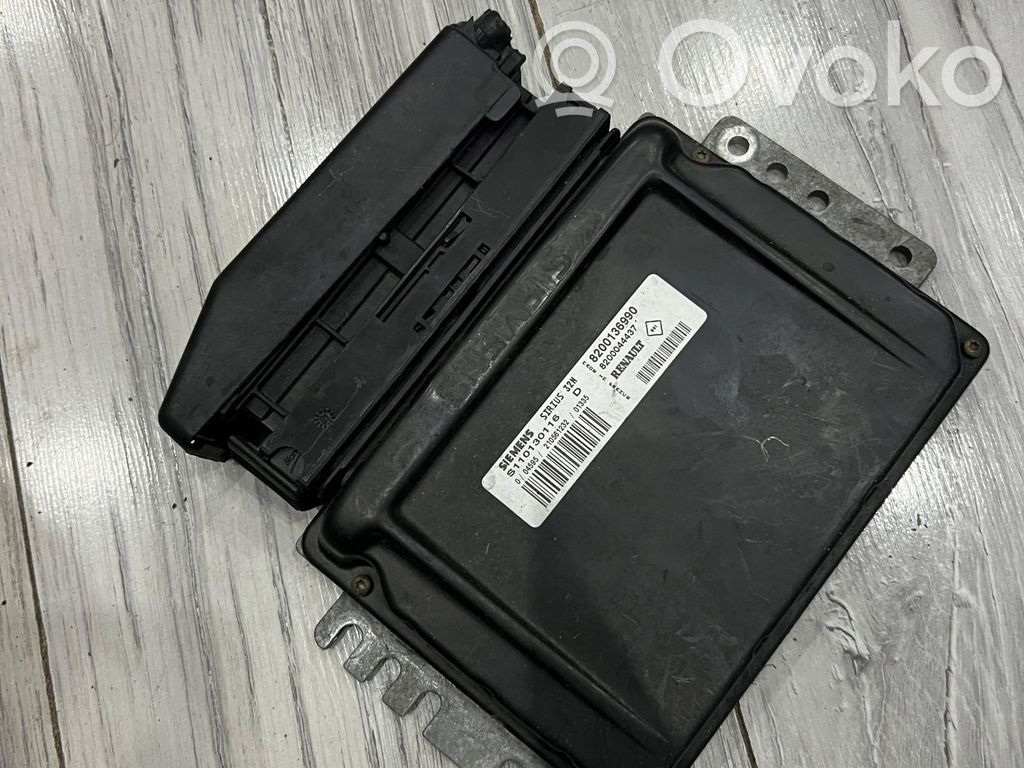 Engine control unit/module ECU   8200136990