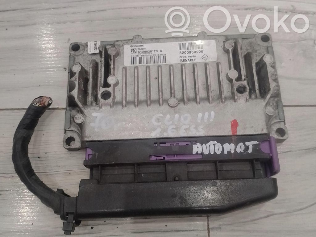 Renault Clio III Komputer / Sterownik ECU silnika 