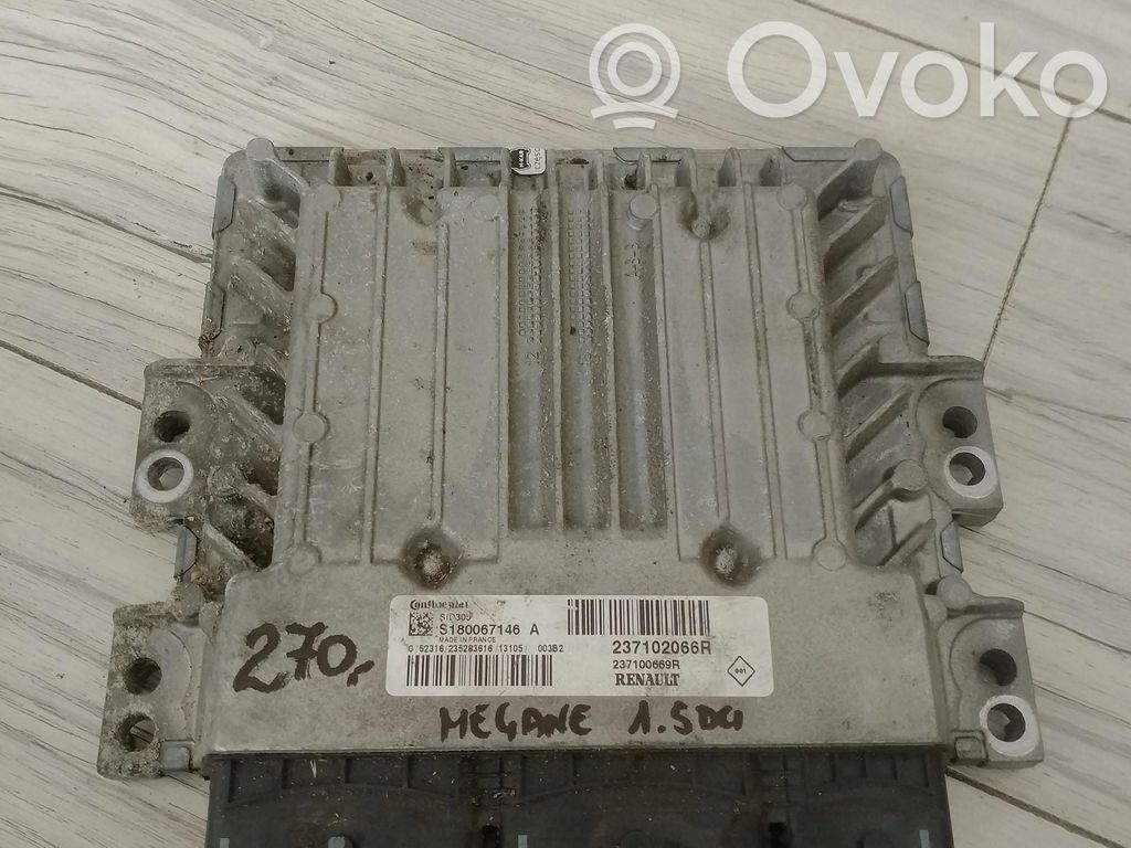 Renault Laguna III Engine control unit/module ECU 