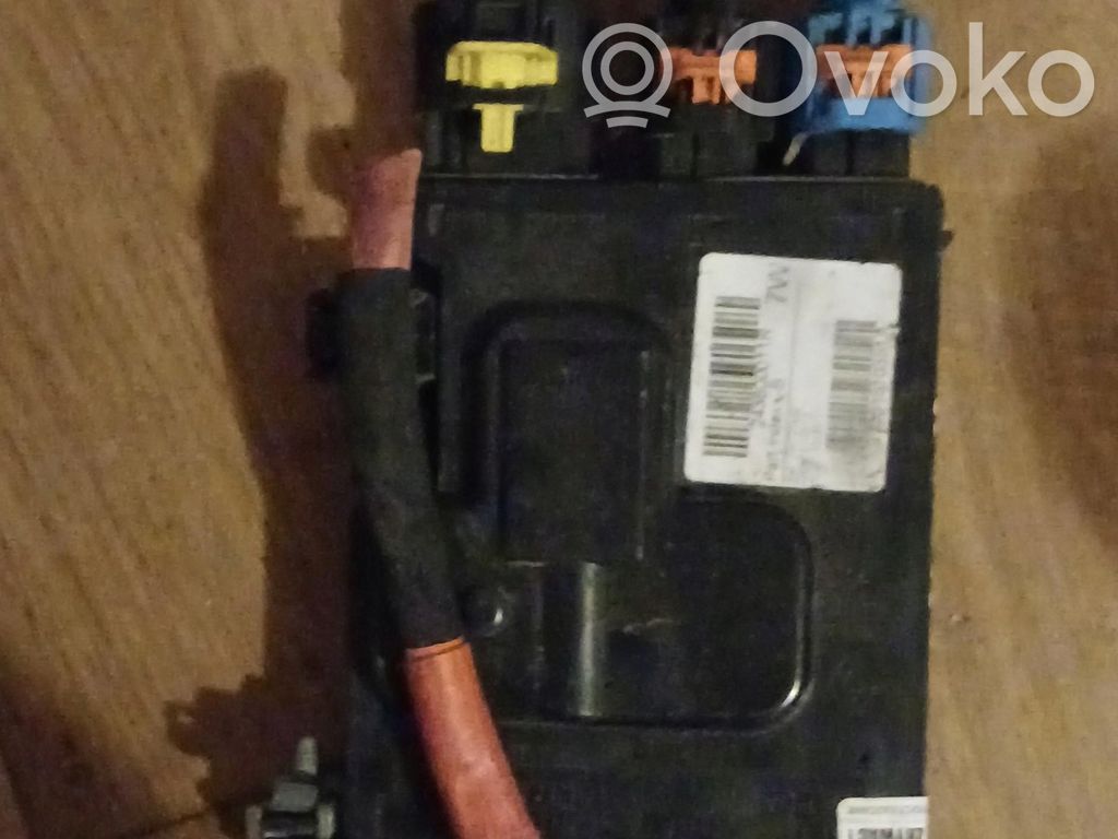 Renault Scenic II -  Grand scenic II Battery control module 