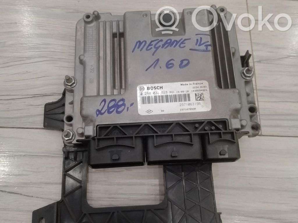 Renault Megane IV Engine control unit/module ECU 