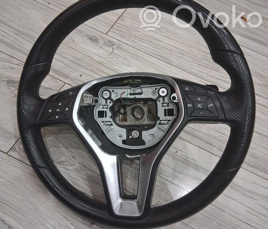 Mercedes-Benz E W212 Ohjauspyörä 